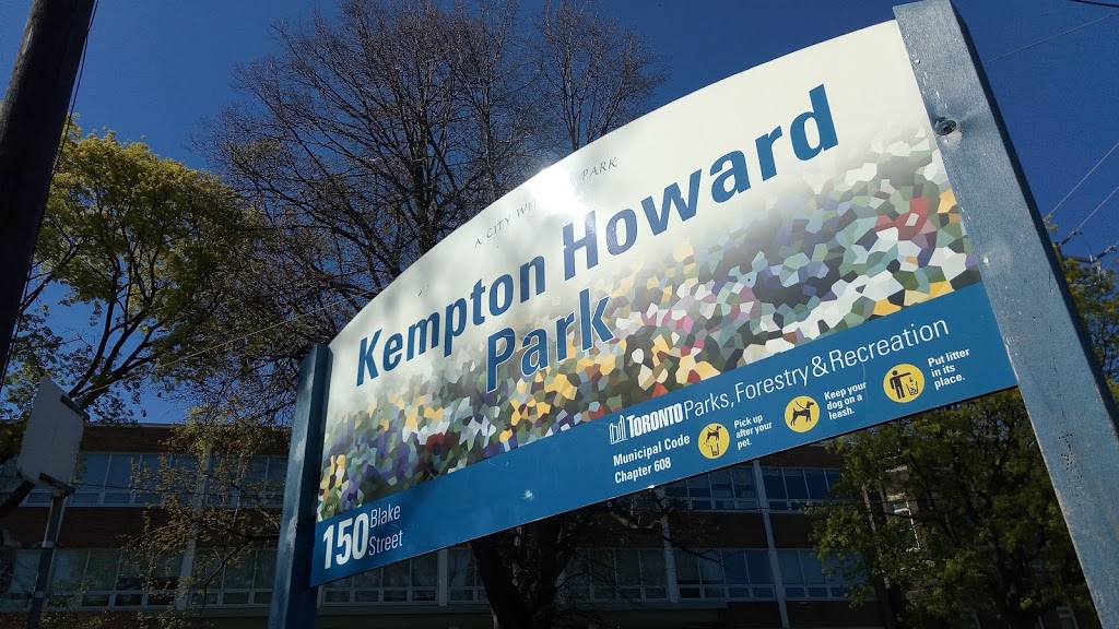 Kempton Howard Park | 150 Blake St, Toronto, ON M4J 3C9, Canada | Phone: (416) 392-2489