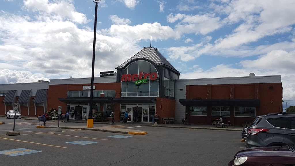 Metro Plus Valleyfield | 398 Chemin Larocque, Salaberry-de-Valleyfield, QC J6T 4C5, Canada | Phone: (450) 370-1444