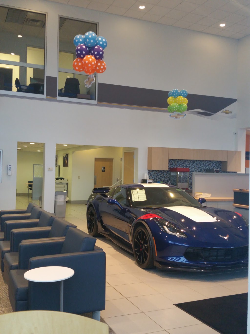 West Herr Chevrolet of Orchard Park | 3575 Southwestern Blvd, Orchard Park, NY 14127, USA | Phone: (716) 514-4138