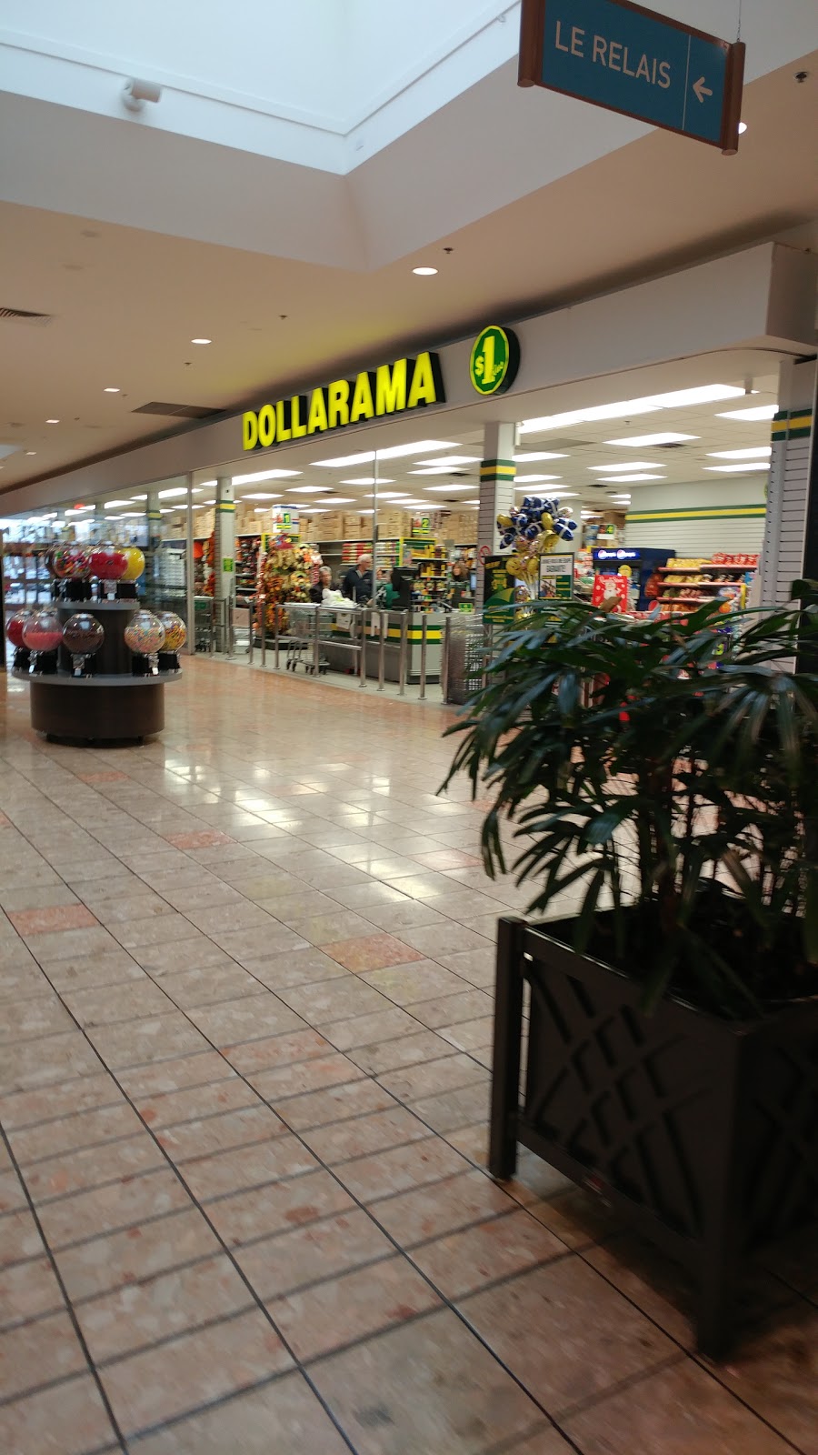 Dollarama | Galeries Rive-Nord, 100 Boulevard Brien, Repentigny, QC J6A 5N4, Canada | Phone: (450) 581-0067