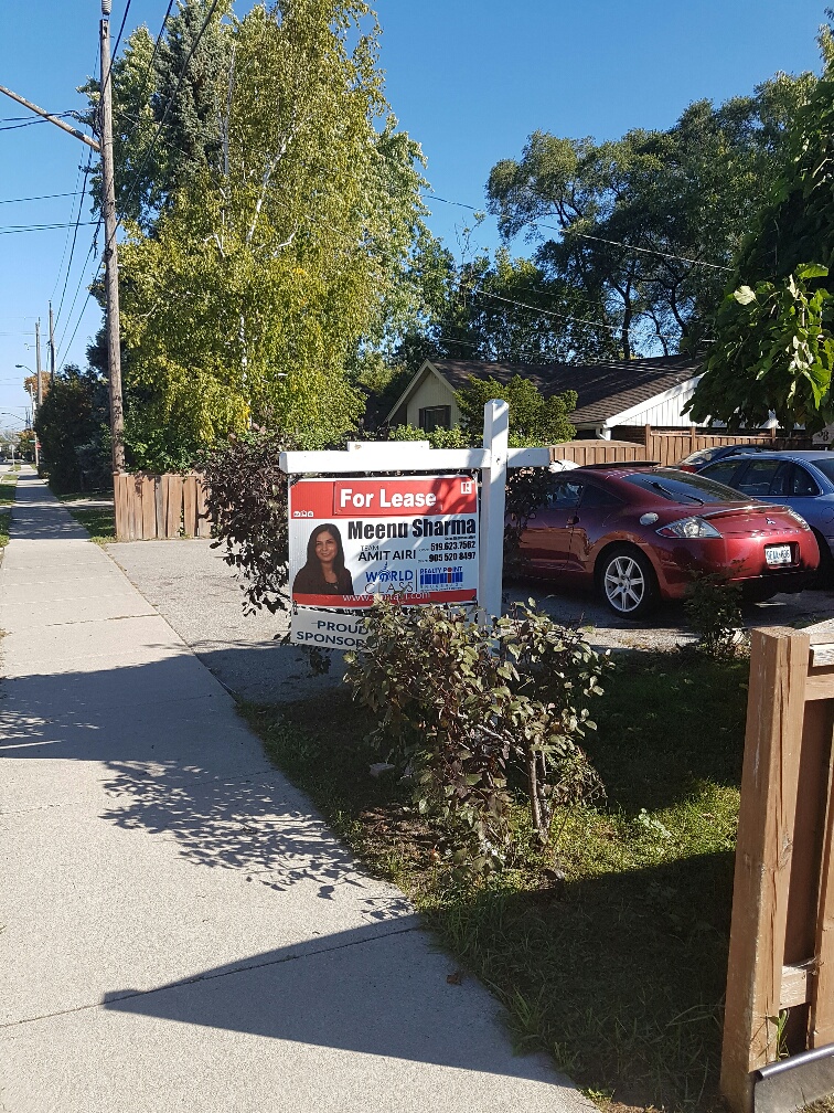 The Signman Realty Services Inc | 10 Clemens Ave Building 1, Cambridge, ON N3C 2W2, Canada | Phone: (519) 658-6663