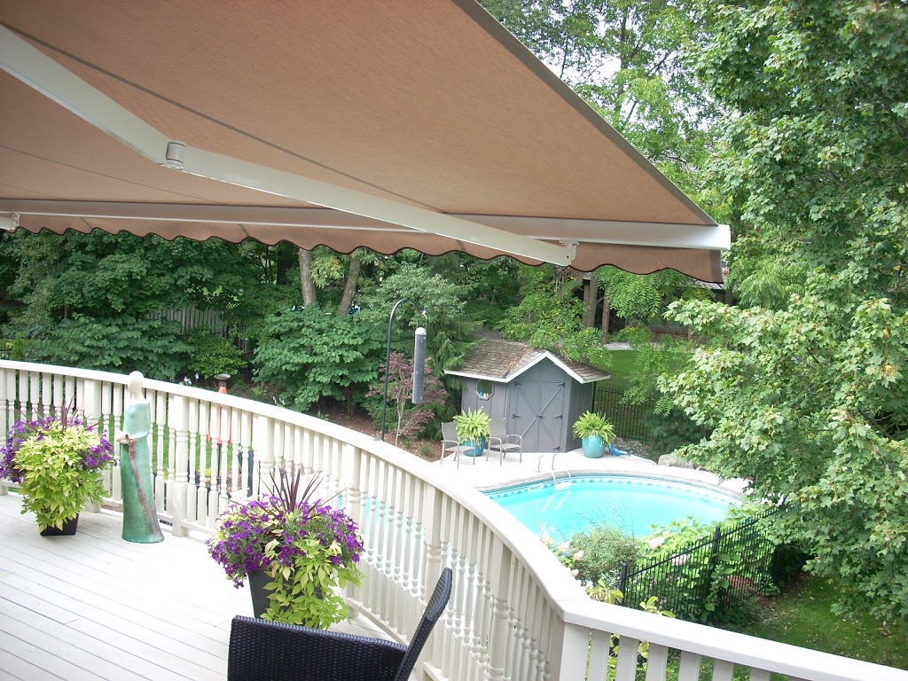 London Awnings | 2425 Oxford St W, London, ON N6K 4P2, Canada | Phone: (519) 473-1723