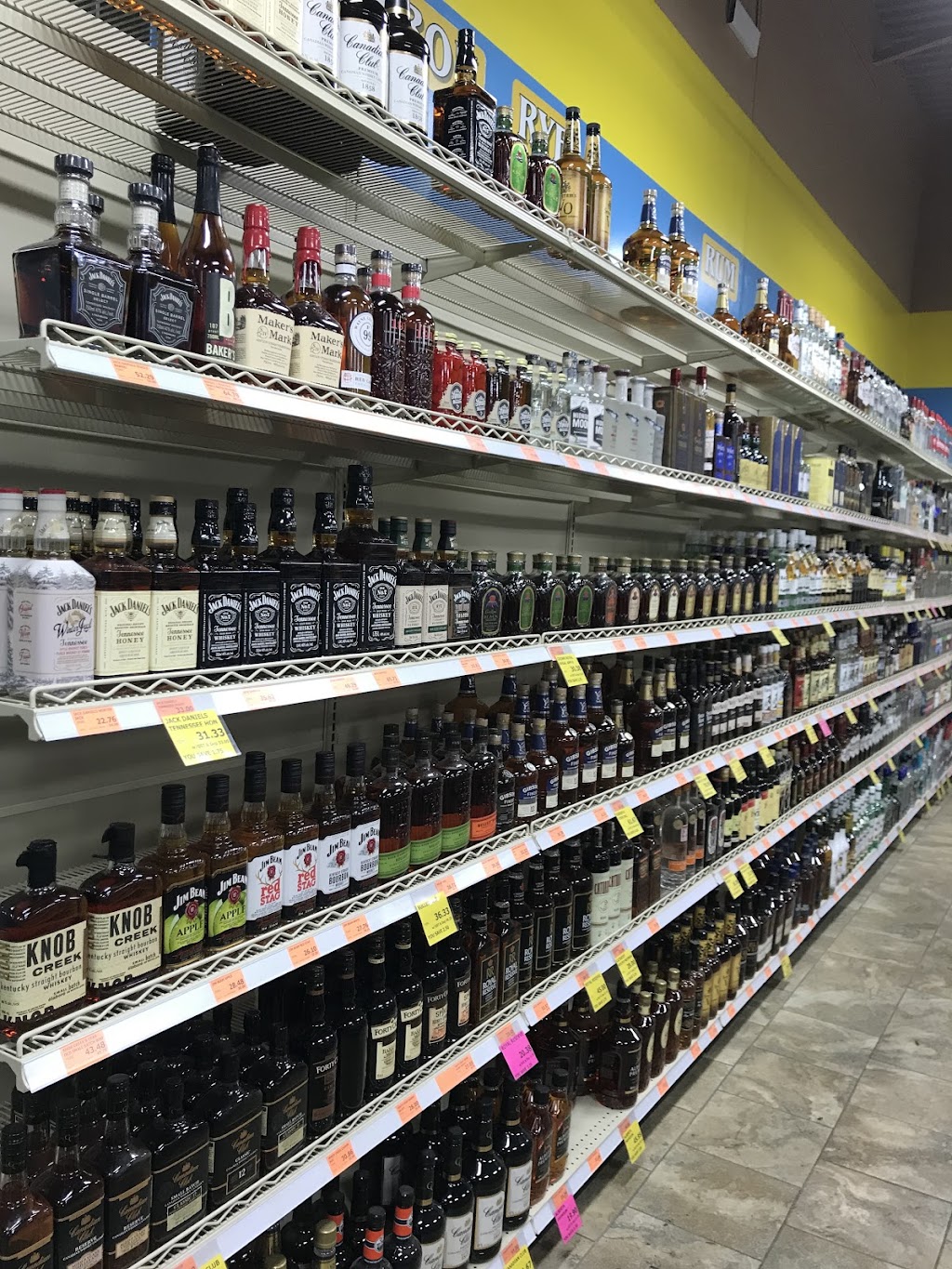 VIVO LIQUOR Camrose | 6805 48 Ave #405, Camrose, AB T4V 4W1, Canada | Phone: (780) 672-2332