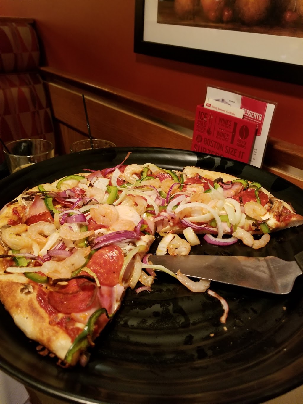 Boston Pizza | 1615 Regent Ave W #210, Winnipeg, MB R2C 5C6, Canada | Phone: (204) 925-4102