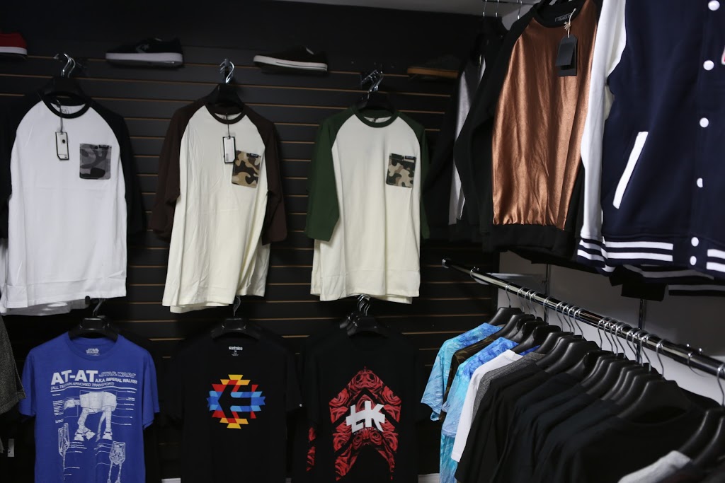 Deckdout Apparel (Mens Streetwear Clothing) | 910 St Laurent Blvd, Ottawa, ON K1K 3B3, Canada | Phone: (613) 680-8688