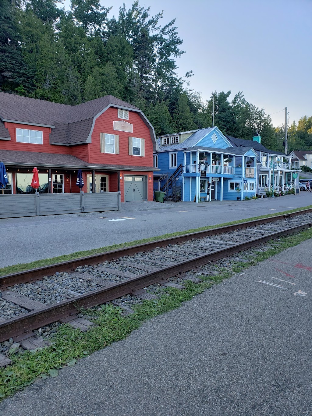 Délices du Petit Manoir du Casino | 525 Chem. des Falaises, La Malbaie, QC G5A 2V5, Canada | Phone: (418) 665-8888