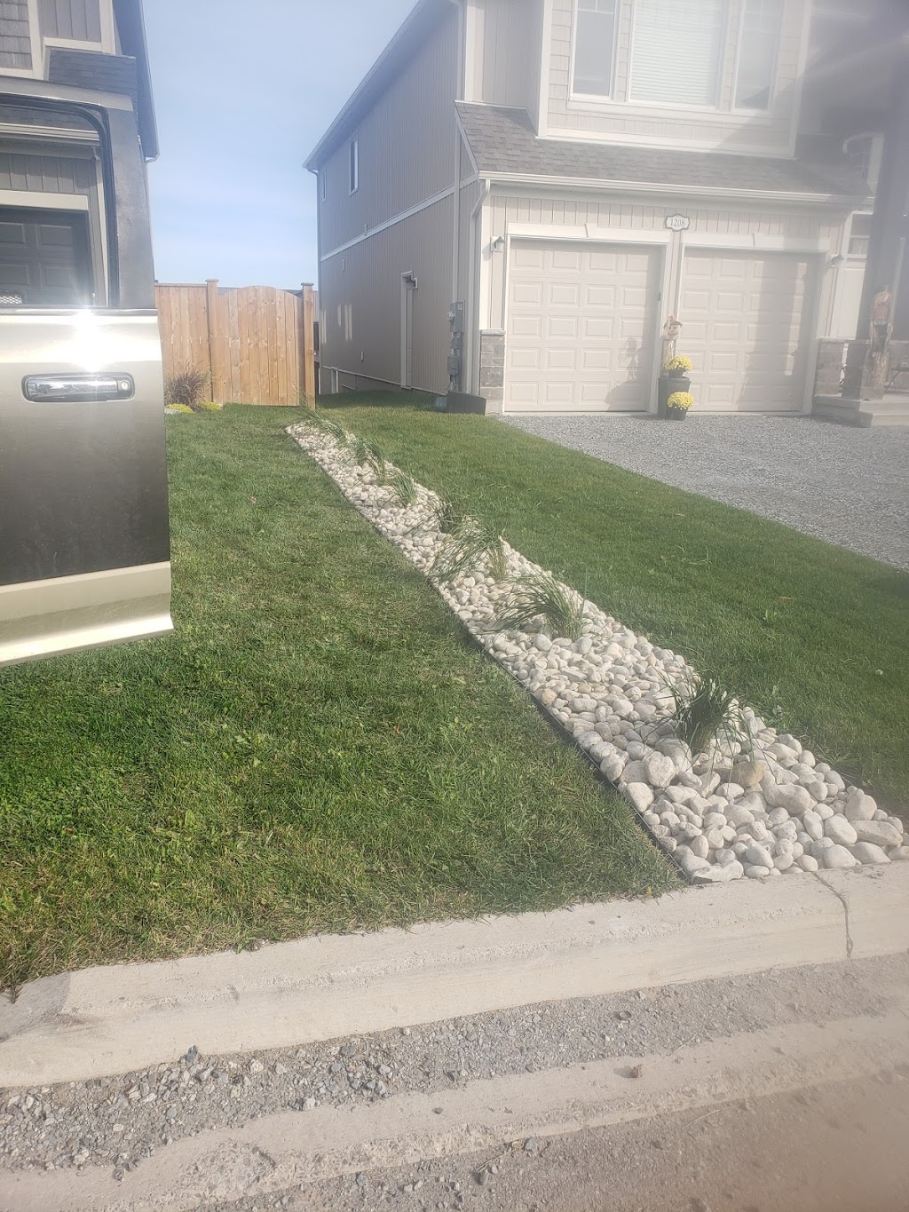 Hanks Lawn and Garden Service | P.0.box 101, Wainfleet, ON L0S 1V0, Canada | Phone: (905) 246-6214