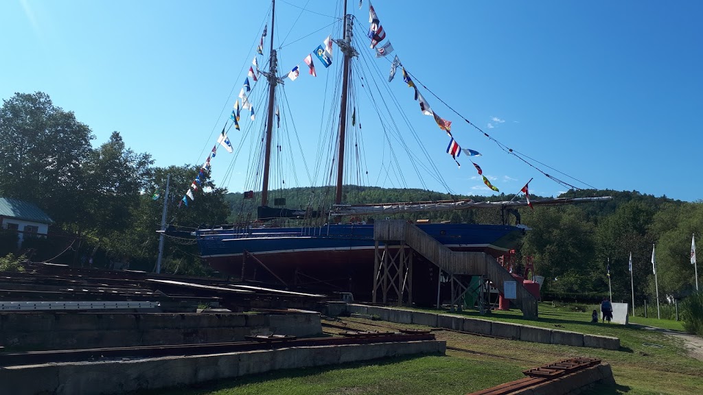 Musée maritime de Charlevoix | 305 Rue de lÉglise, Saint-Joseph-de-la-Rive, QC G0A 3Y0, Canada | Phone: (418) 635-1131