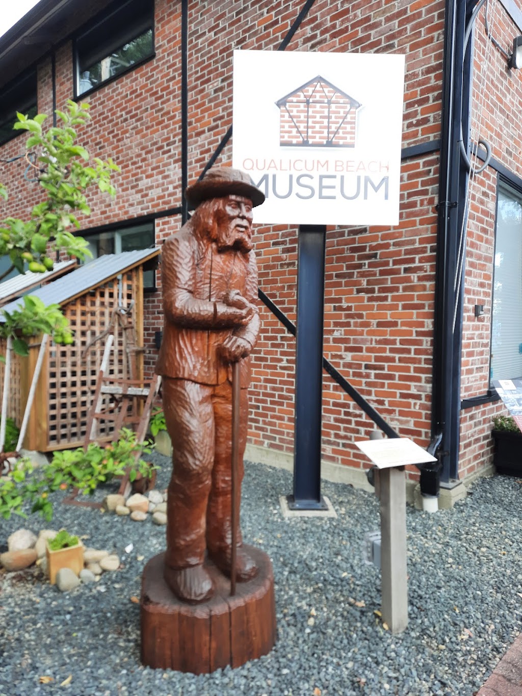 Qualicum Beach Museum | 587 Beach Rd, Qualicum Beach, BC V9K 1K7, Canada | Phone: (250) 752-5533