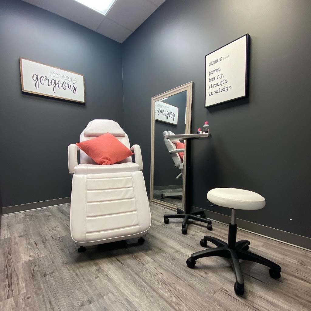 Luxe Brow Bar | 91 Tasker Ct, Milton, ON L9E 1B9, Canada | Phone: (289) 937-1607