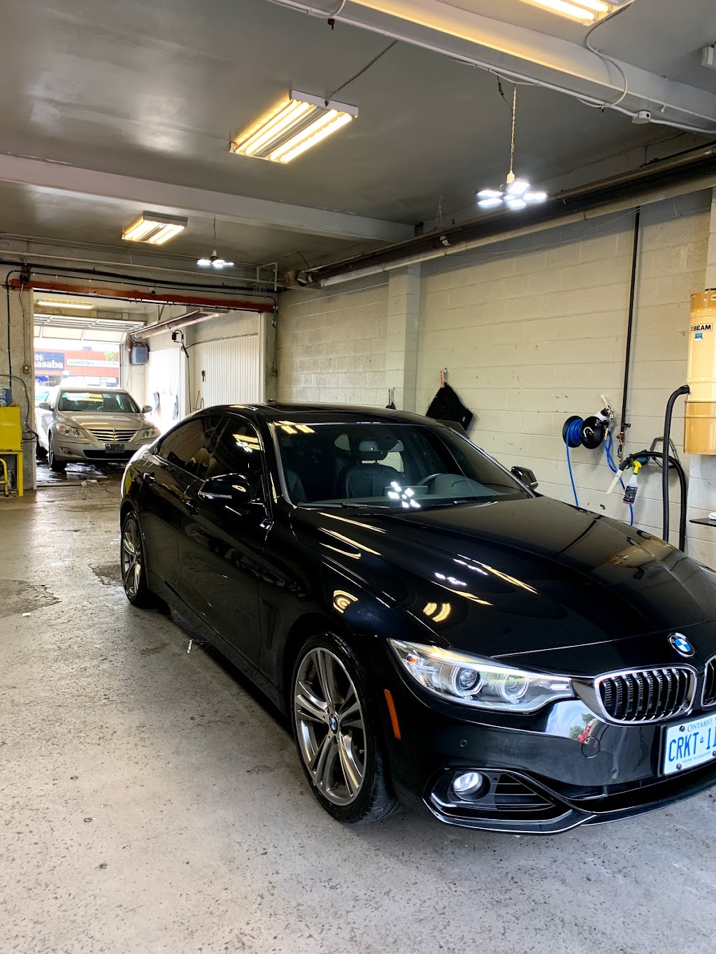 Baghdad Hand Wash & Auto Detailing | 2292 Dundas St W Unit B, Mississauga, ON L5K 1R5, Canada | Phone: (289) 400-6378