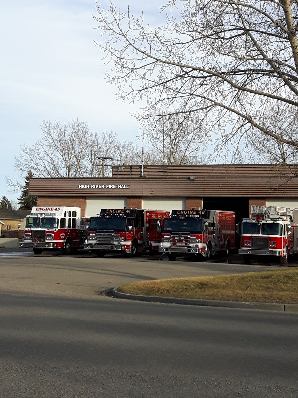 High River Fire Department 1 | 1010 5 St SE, High River, AB T1V 1A8, Canada | Phone: (403) 652-3774