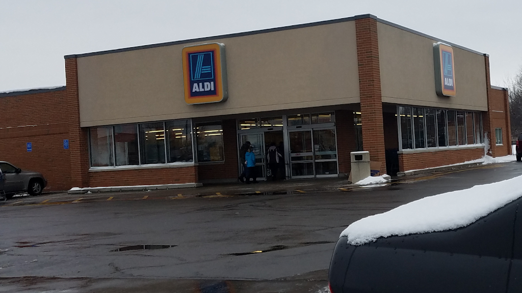 ALDI | 4189 24th Ave, Fort Gratiot Twp, MI 48059, USA | Phone: (855) 955-2534