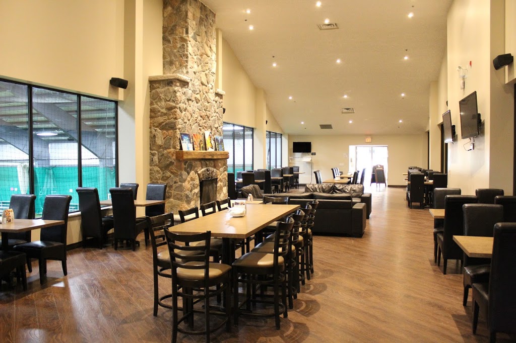 Moderno Core Lounge | 401 New Dundee Rd, Kitchener, ON N2P 2N8, Canada | Phone: (519) 896-7070