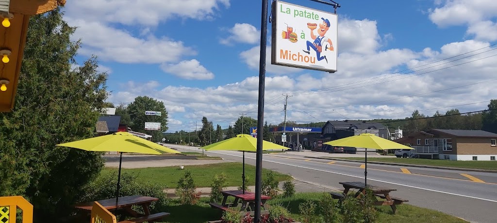 La Patate à Michou | 616 Bd Saint-François, Lac-des-Écorces, QC J0W 1H0, Canada | Phone: (819) 436-1727