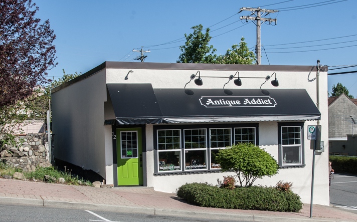 Antique Addict | 12 Roberts St, Ladysmith, BC V9G 1A8, Canada | Phone: (250) 245-6533