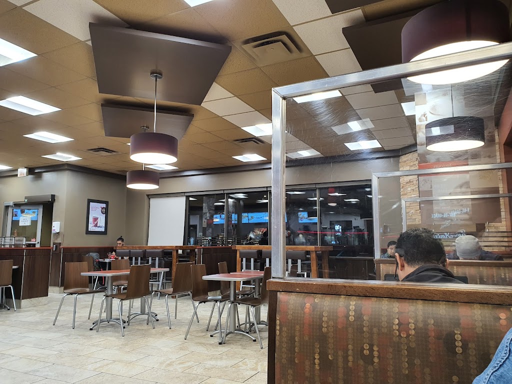 Tim Hortons | 3838 Bd de la Côte Vertu, Saint-Laurent, QC H4R 1P8, Canada | Phone: (514) 334-5222