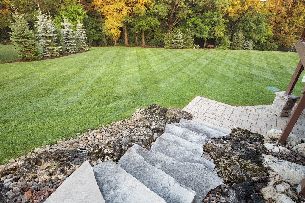 Whispering Pines Landscaping | 473020, Dufferin County Road 11, Amaranth, ON L9W 0R2, Canada | Phone: (519) 943-0330