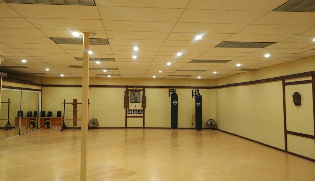 Active Me Fitness Studio | 55 Lansdowne Ave, Carleton Place, ON K7C 3S9, Canada | Phone: (613) 795-8372