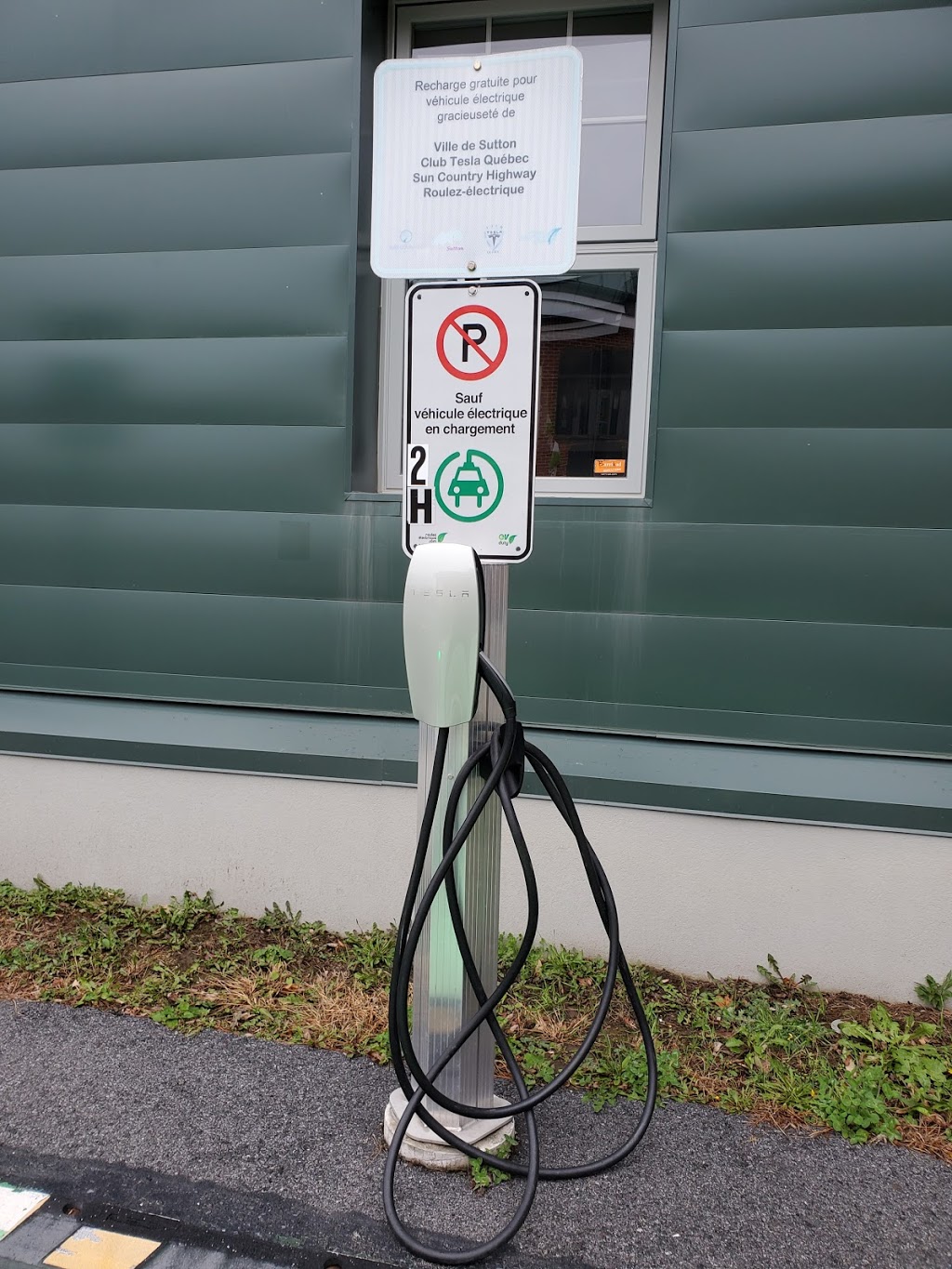 Tesla Destination Charger | 11 Rue Principale N, Sutton, QC J0E 2K0, Canada | Phone: (450) 538-2290