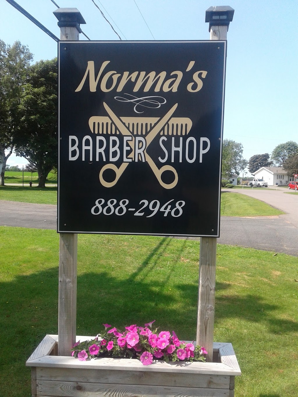 Normas Clipper Cut | 148 Pope Rd, Summerside, PE C1N 4N9, Canada | Phone: (902) 888-2948