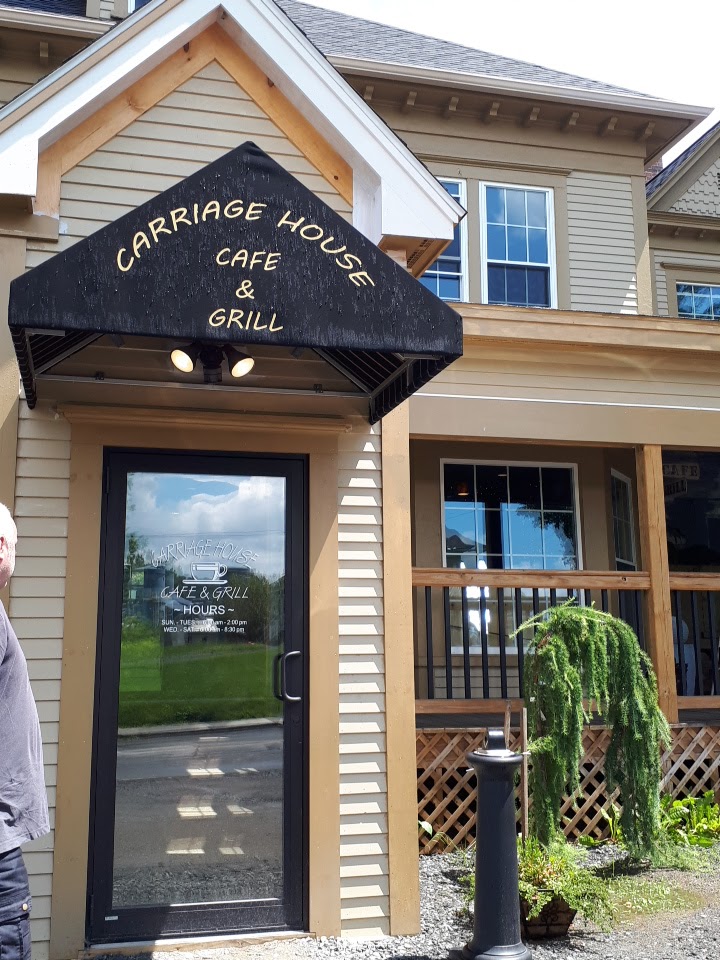 Carriage House Cafe & Grill | 27 Water St, Orleans, VT 05860, USA | Phone: (802) 754-1010