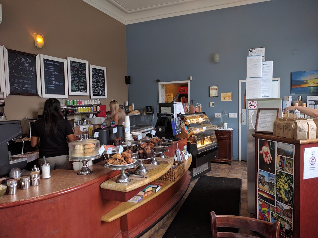 Fair Grounds Organic Café & Roastery | 3785 Lake Shore Blvd W, Etobicoke, ON M8W 3M6, Canada | Phone: (416) 251-2233