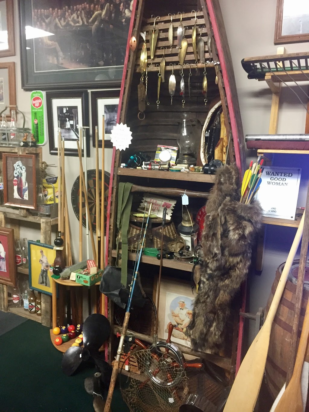 Diggers Antiques & Collectables | 303 Victoria Ave E, Thunder Bay, ON P7C 1A4, Canada | Phone: (807) 623-8808