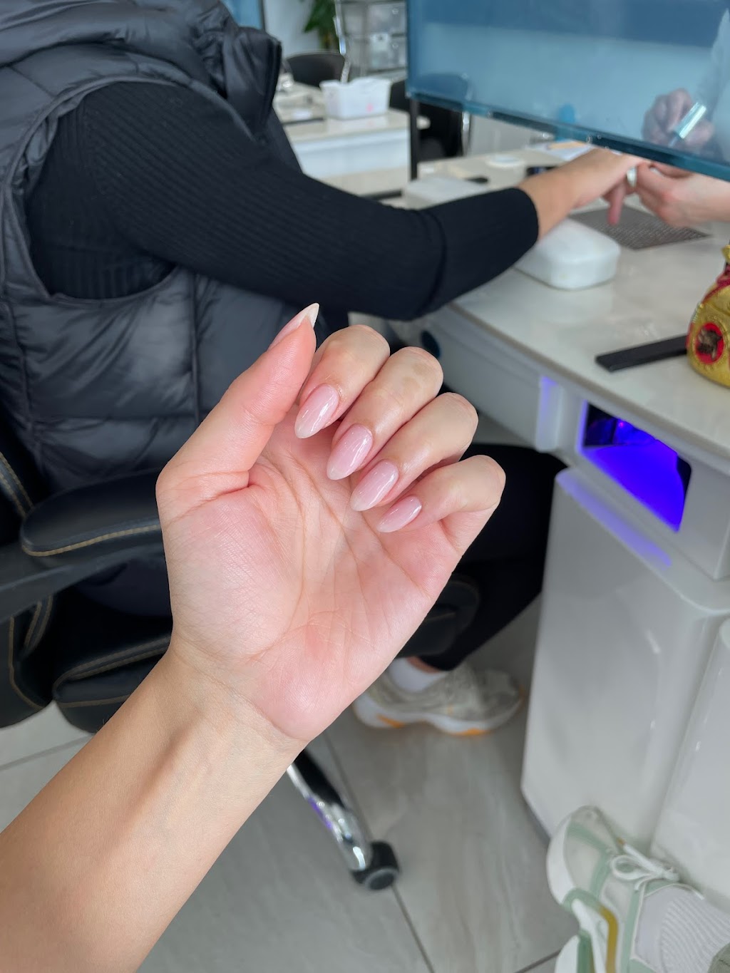 LVy nail bar | 1725 Kingston Rd #26, Pickering, ON L1V 4L9, Canada | Phone: (905) 239-0888