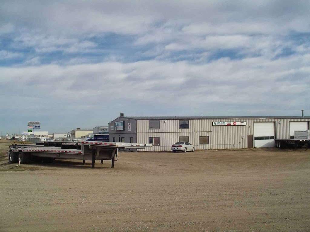 Maxim Truck & Trailer - Saskatoon | 3250 Idylwyld Dr N, Saskatoon, SK S7L 5Y7, Canada | Phone: (306) 657-5600