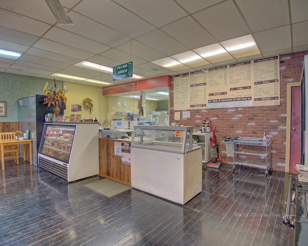 CJs Deli and Restaurant | 4906 50 St, Forestburg, AB T0B 1N0, Canada | Phone: (780) 582-4196