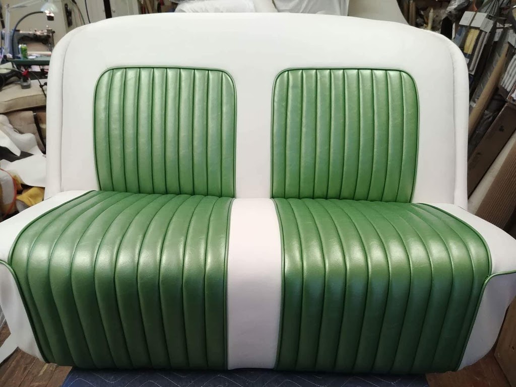 D & S Upholstery | 2285 NS-325, Oak Hill, NS B4V 0E9, Canada | Phone: (902) 298-8266