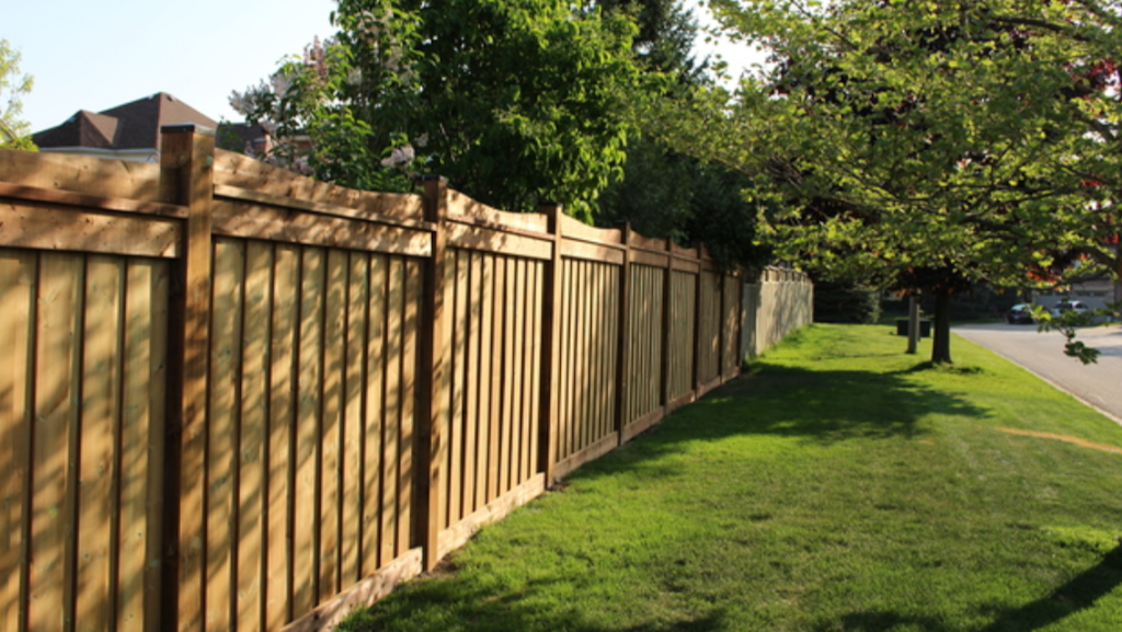 A D Holmes Fence and Deck Ltd | 10381 ON-48, Markham, ON L3P 3J3, Canada | Phone: (647) 464-6113