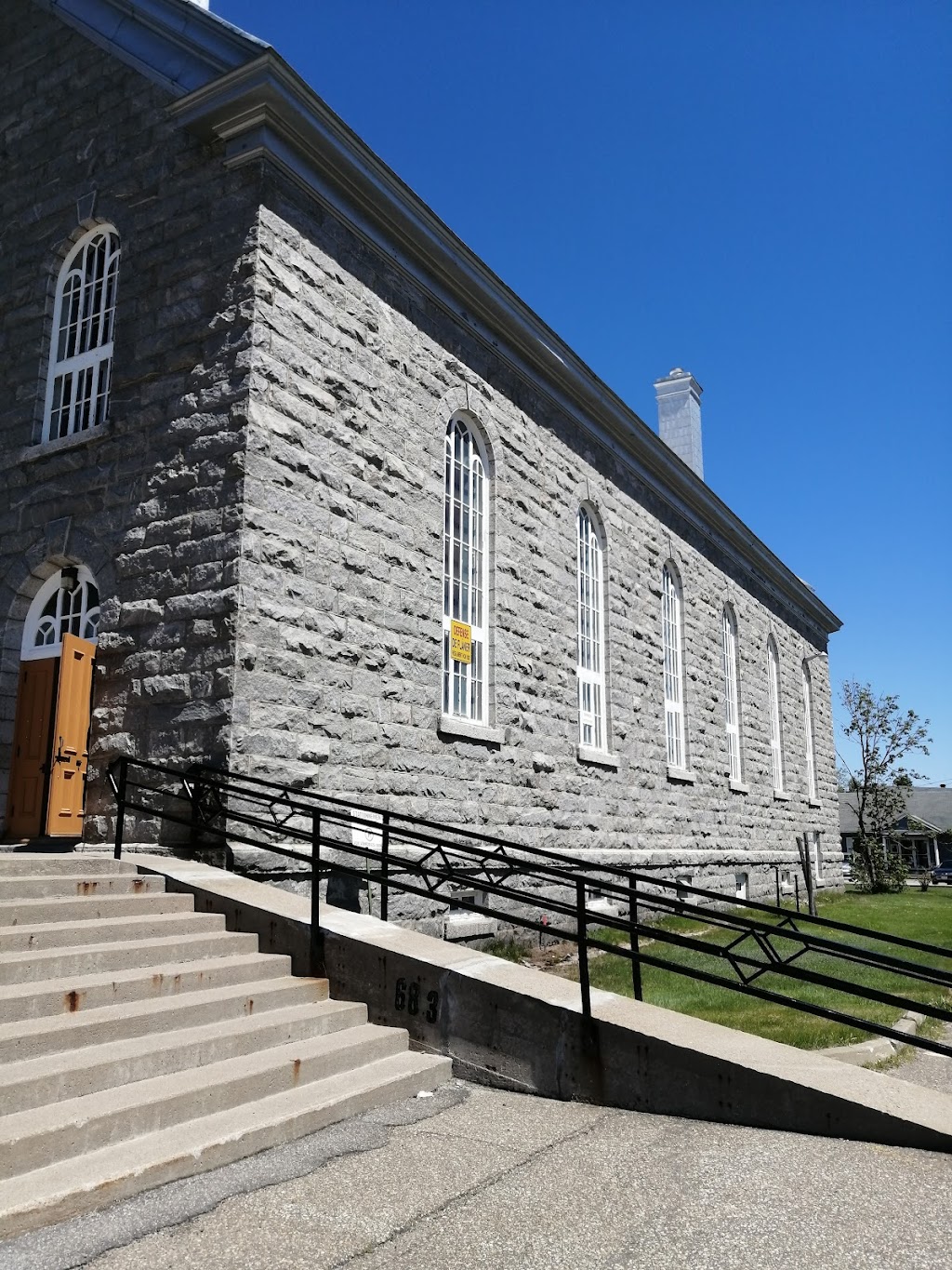 Presbytere Du Sacre-Coeur | 84 Rue Principale N, Sacré-Coeur, QC G0T 1Y0, Canada | Phone: (418) 236-4323