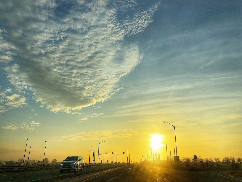 Aurora Carpool Lot | Aurora, ON L4G 0K3, Canada