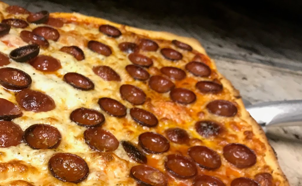 Sammy’s 2 Pizza of Buffalo | 640 Colvin Ave, Buffalo, NY 14217, USA | Phone: (716) 876-0678