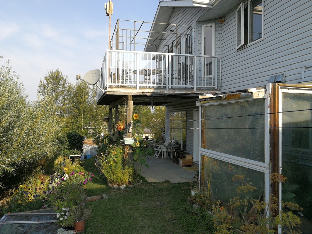 Serenity Hillside Bed and Breakfast | 114 cremona Heights, Cremona, AB T0M 0R0, Canada | Phone: (403) 556-3311