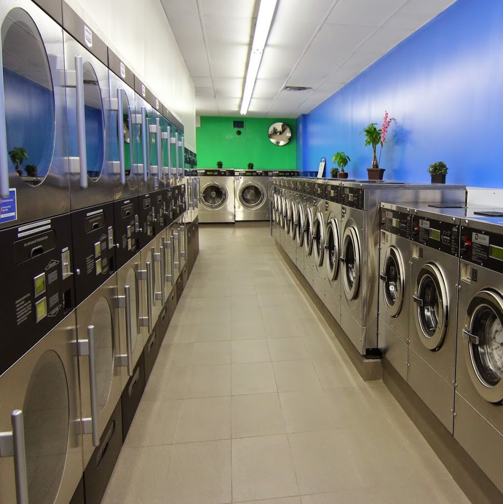 Crystal Water Coin Laundry | 2425 Truscott Dr #13c, Mississauga, ON L5J 2B4, Canada | Phone: (416) 258-7228