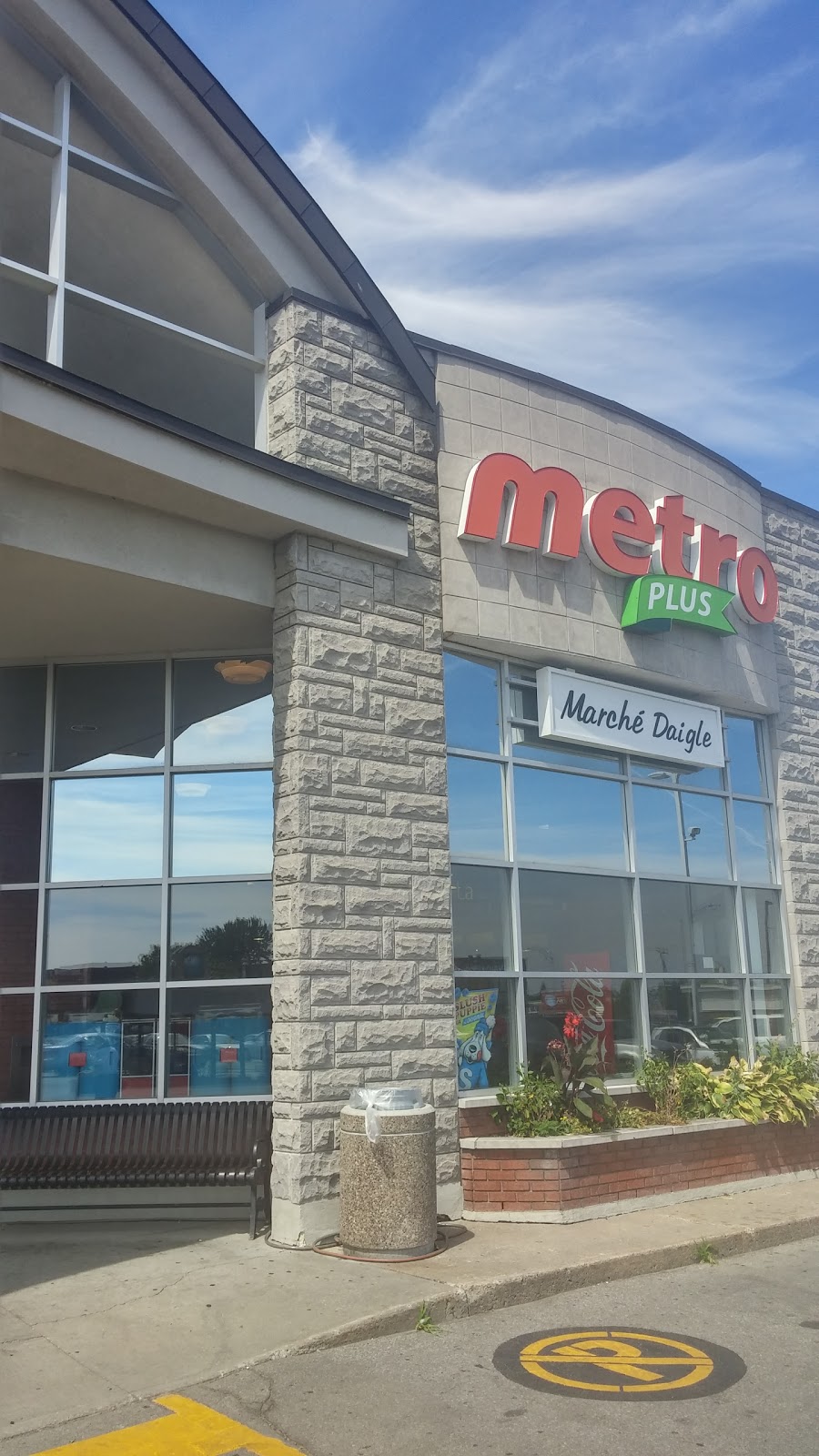 Metro Plus St-Laurent (St-Eustache) | 219 Rue Saint-Laurent, Saint-Eustache, QC J7P 4W4, Canada | Phone: (450) 472-7720