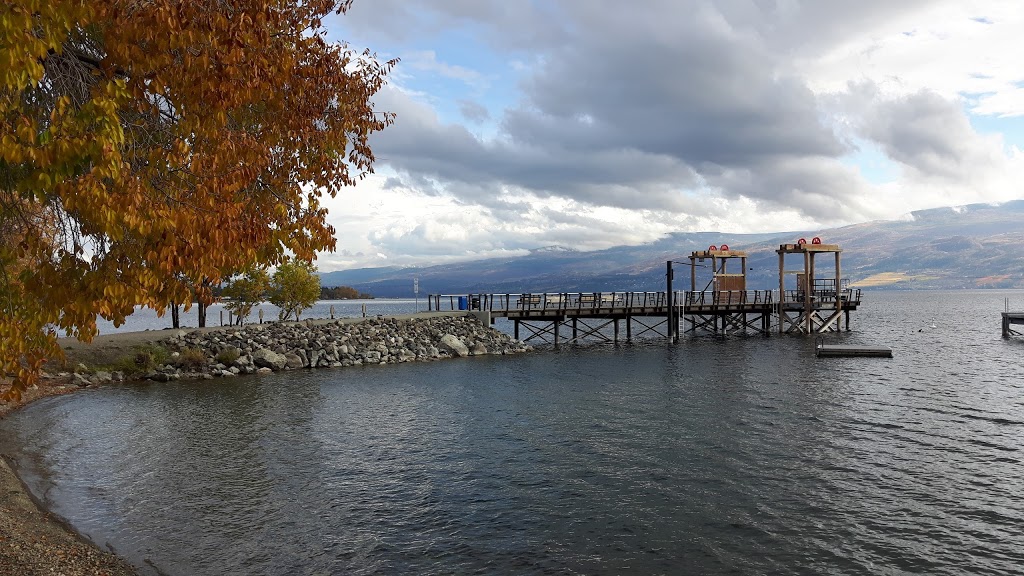 Gellatly Dog Beach | Gellatly Rd, West Kelowna, BC V4T 2K3, Canada | Phone: (250) 768-2712