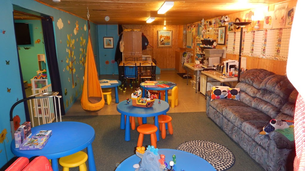 Nursery Workplace Domestic | Nursery Mont St-Hilaire | 1200 Bd Sir-Wilfrid-Laurier, Mont-Saint-Hilaire, QC J3G 4S6, Canada | Phone: (450) 446-2912