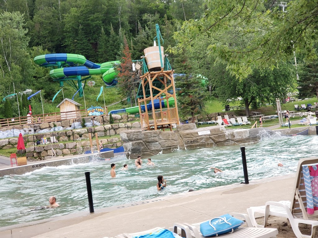 Parc aquatique Sommet Saint-Sauveur | 350 Avenue St Denis, Saint-Sauveur, QC J0R 1R3, Canada | Phone: (450) 227-4671