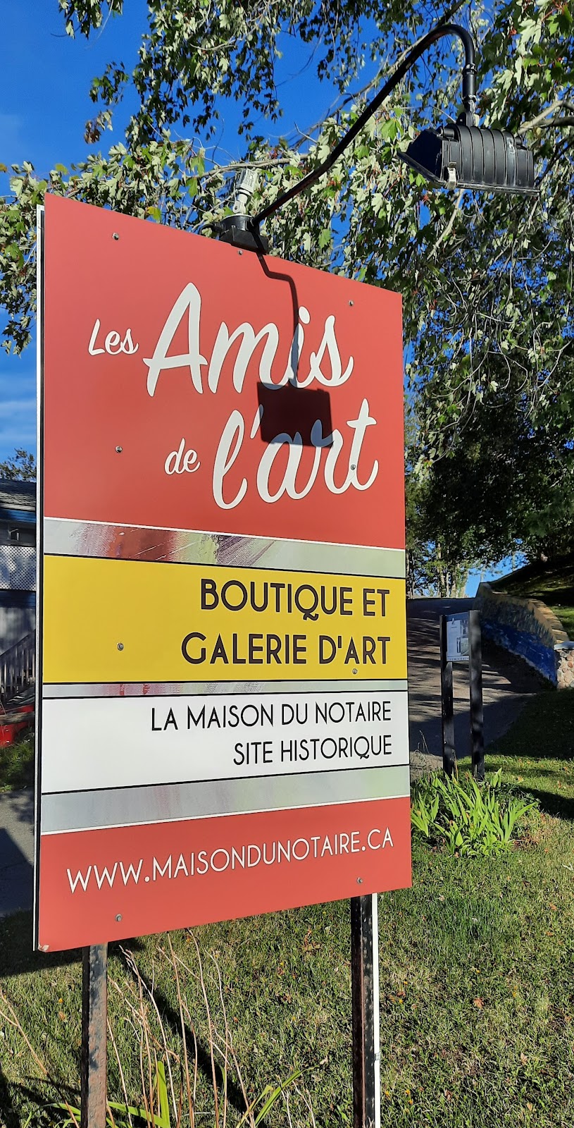 Les Amis de lArt | 168 Rue Notre Dame E, Trois-Pistoles, QC G0L 4K0, Canada | Phone: (418) 851-1656