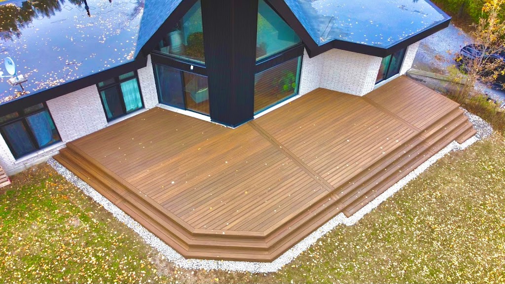 Deckadent Decking | 341 McBride Crescent, Newmarket, ON L3X 2W2, Canada | Phone: (905) 716-9637