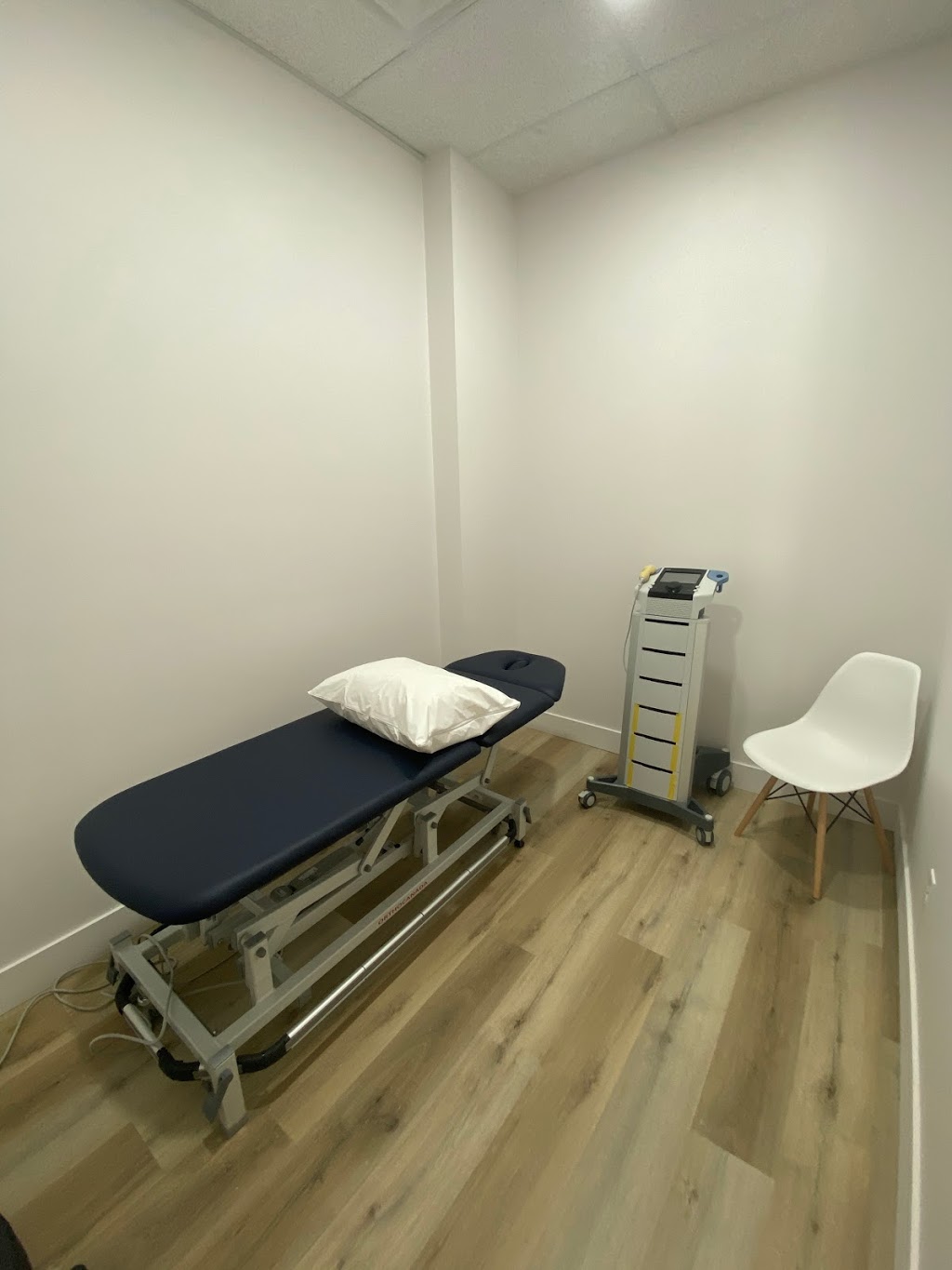 Think Physiotherapy | 5967 168 St #104, Surrey, BC V3S 3X5, Canada | Phone: (604) 372-4601