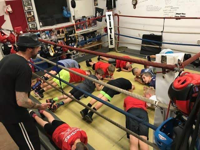 Tillers Boxing Club | 1188 Simcoe St S, Oshawa, ON L1H 4M2, Canada | Phone: (289) 939-7011
