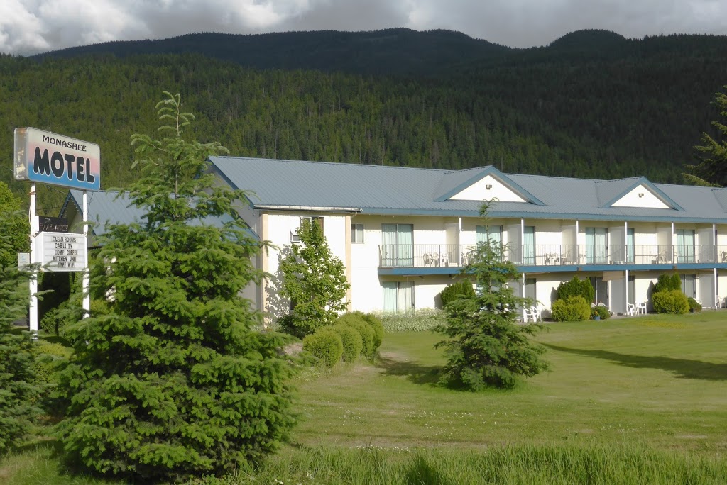 Monashee Motel | 1333 Trans-Canada Hwy, Sicamous, BC V0E 2V0, Canada | Phone: (250) 836-2575