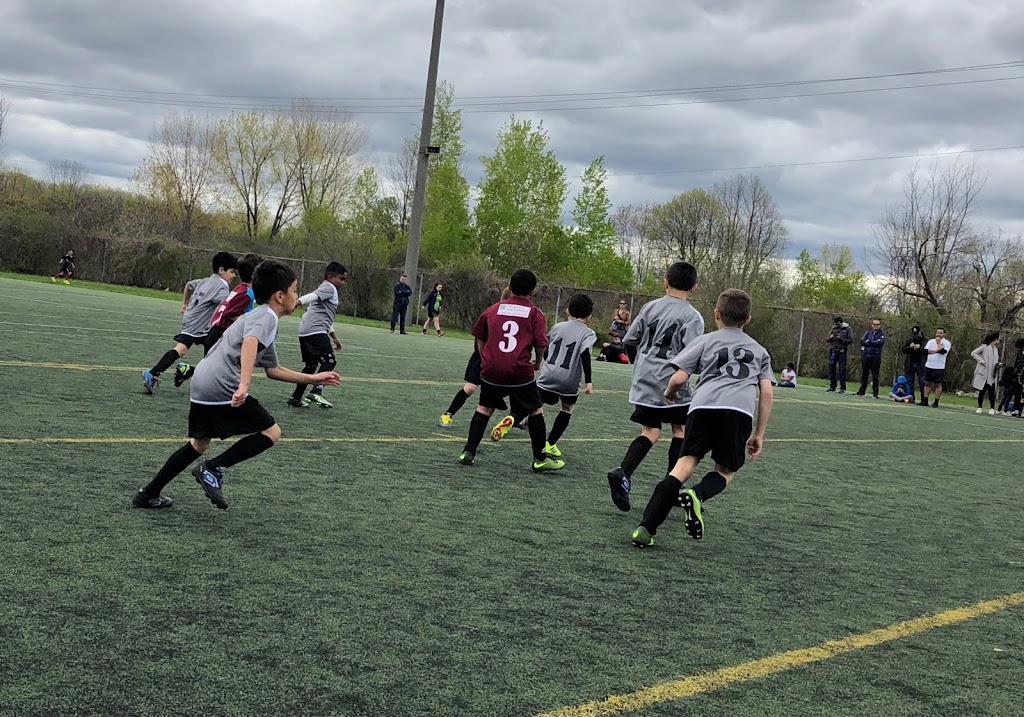 Club De Soccer Chomedey Inc | 1450 Bd Pie-X, Laval, QC H7V 3C1, Canada | Phone: (450) 978-1043