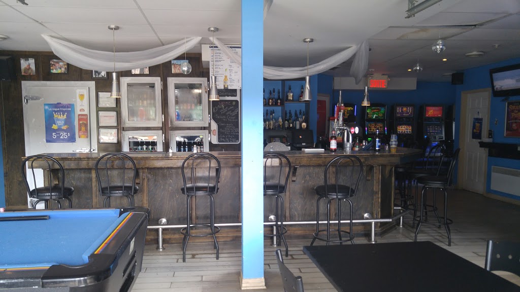 Bar La Marina | 258 Route du Long-Sault, Saint-André-dArgenteuil, QC J0V 1X0, Canada | Phone: (450) 537-3079