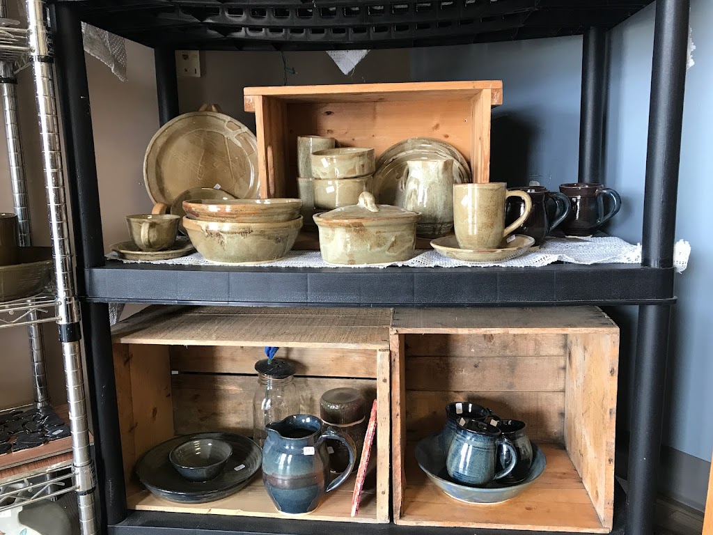 Bridgehill Pottery Shop | 357 Dallas Ave, Emerson, MB R0A 0L0, Canada | Phone: (204) 384-5596